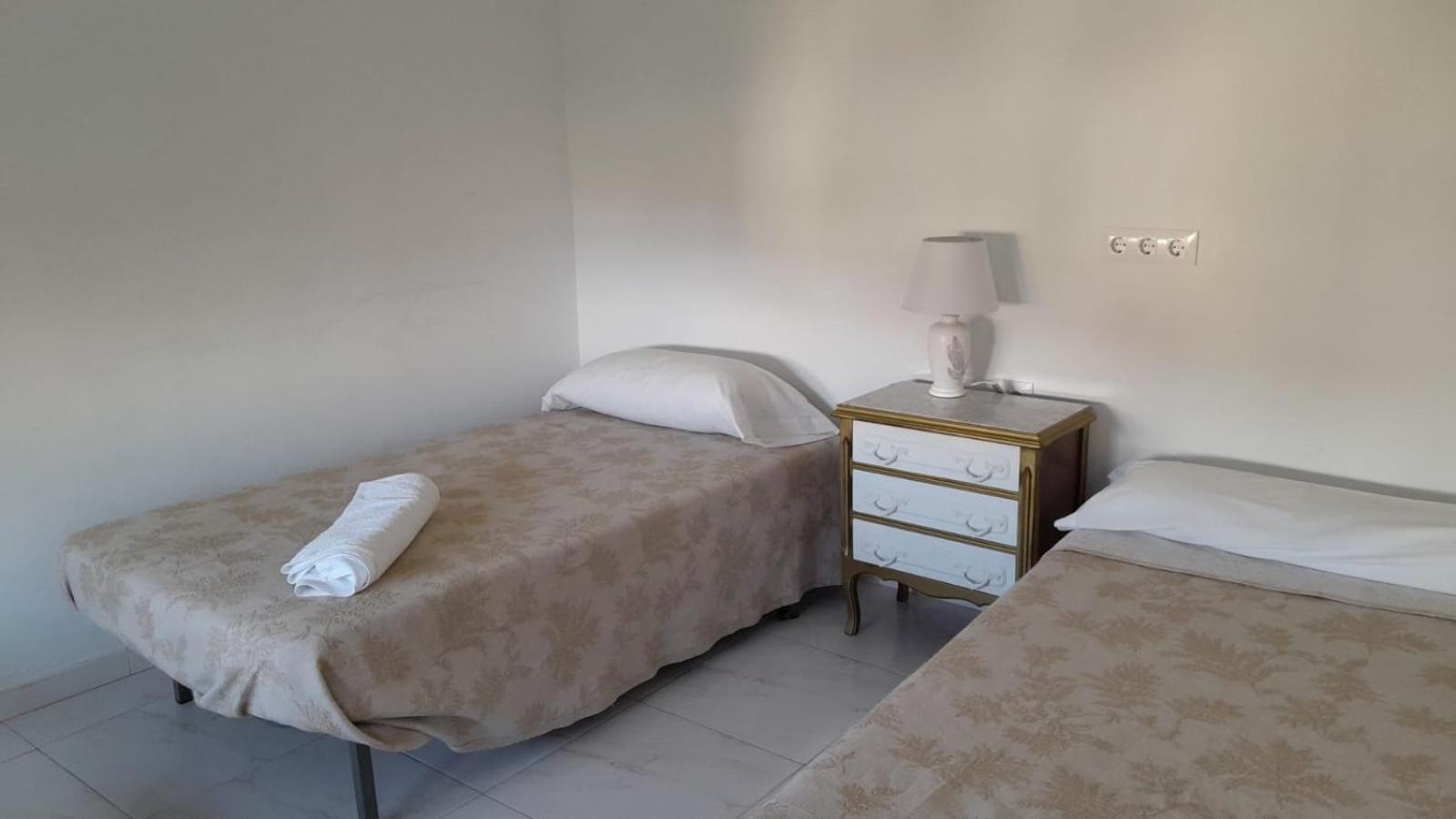 Pension Mar De Rosa Villanueva De Arosa Camera foto